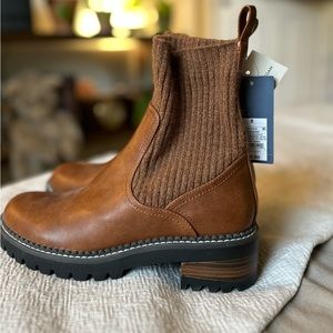 Universal Thread Faux Leather Memory Foam Boots